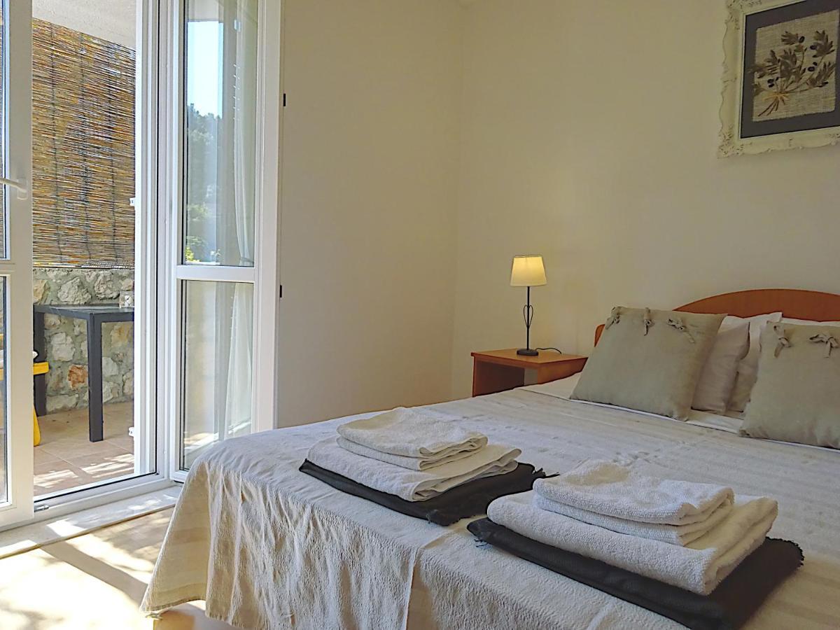 Eco Apartments Kate Sudurad ภายนอก รูปภาพ