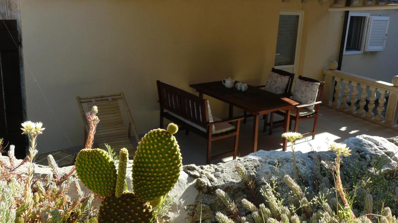 Eco Apartments Kate Sudurad ภายนอก รูปภาพ